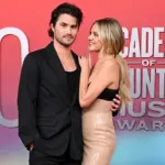 chase-stokes-kelsea-ballerini-2025-cma-red-carpet-billboard-1800627919