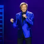 barry-manilow-detroit-2025-billboard-1800304906
