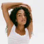 olivia-dean-pr-2025-cr-gwen-trannoy-billboard-1800173707