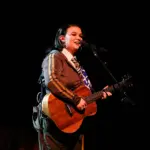 lola-young-london-palladium-2026-billboard-1800453428