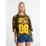 billboard-lee-walmart-kacey-musgraves-camo-shirt_11zon390075