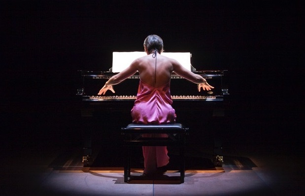 Tomoko Mukaiyama at the piano (photo by Shinji Otani)