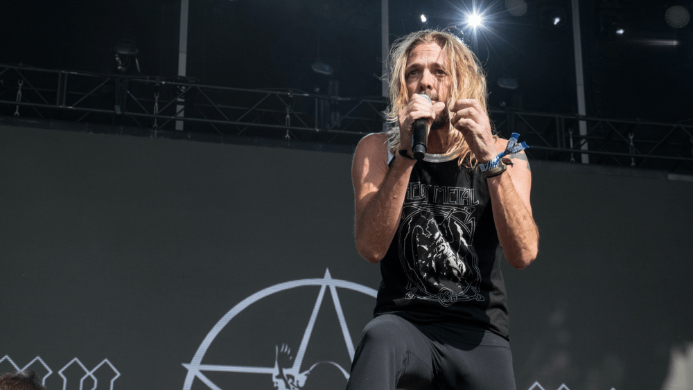 Foo Fighters' Taylor Hawkins and Pearl Jam's Matt Cameron Team Up For New Project - Vimarsana News