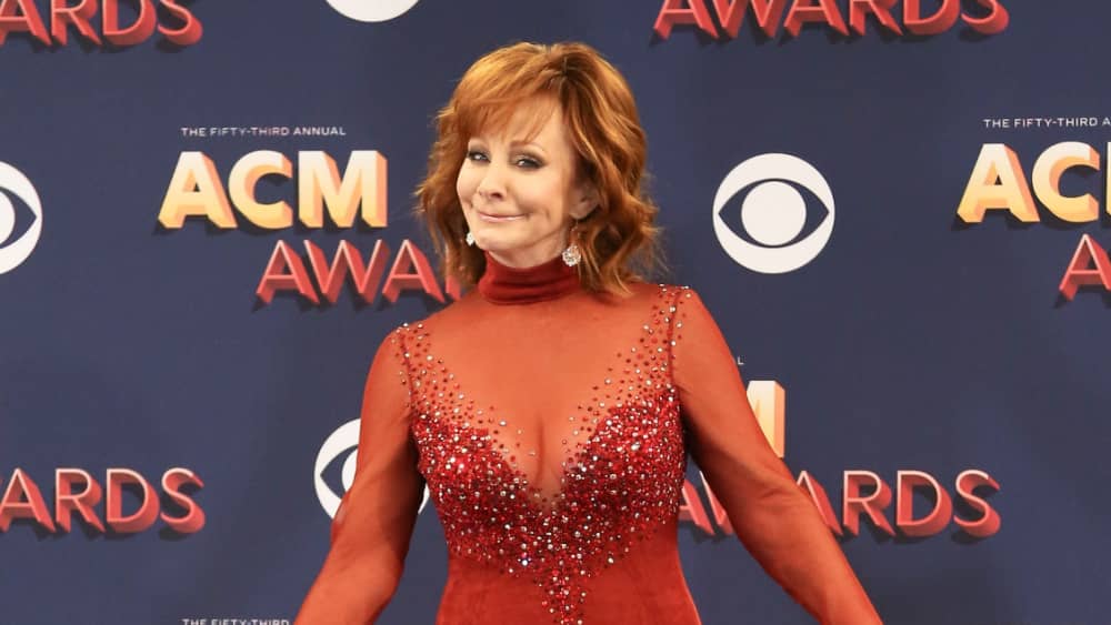 Reba McEntire postpones several concerts due to vocal rest | Dixie 105. ...