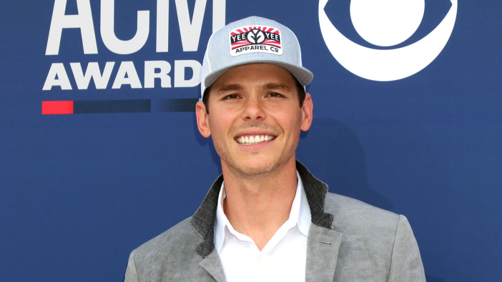 Granger Smith releases new album "Moonrise" from upcoming film debut - Vimarsana News