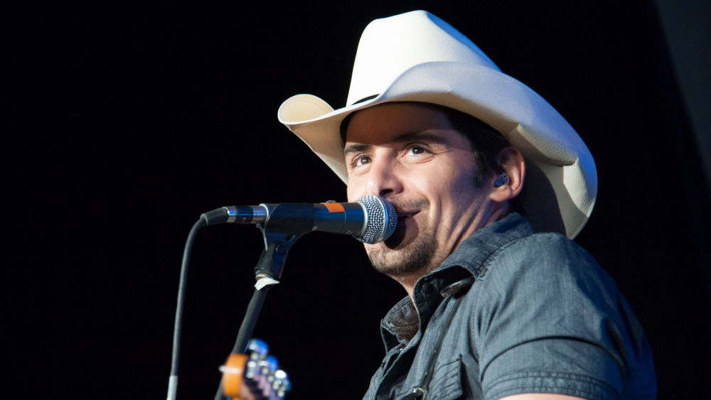 Brad Paisley's new song 'Same Here' features Ukrainian President Volodymyr Zelenskyy - Vimarsana News