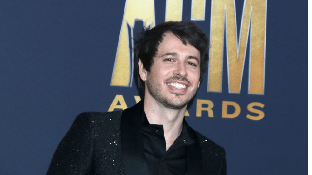 Morgan Evans to release new EP 'Life Upside Down' | Classic Country 98.1 WBRF - Vimarsana News
