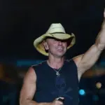 Kenny Chesney performs onstage at the Runaway Country Music Fest at Osceola Heritage Park on March 19^ 2016 in Kissimmee^ Florida.