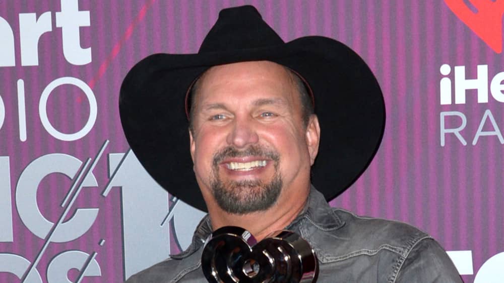 Garth Brooks cancels five stadium shows due to Covid delta variant ...