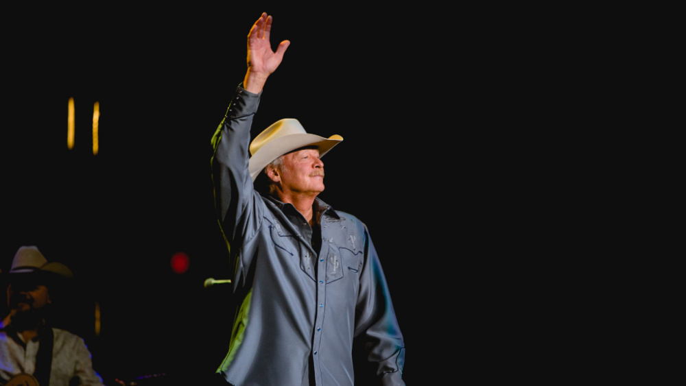 Alan Jackson to launch 'Last Call' tour in June 