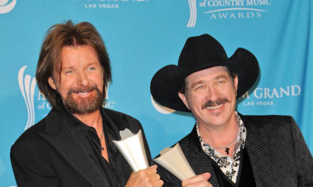 Brooks & Dunn announce 2023 'Reboot Tour' featuring Scotty McCreery ...