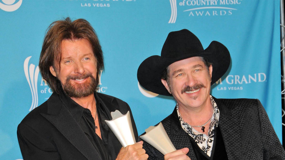 Brooks & Dunn announce 2023 'Reboot Tour' featuring Scotty McCreery ...