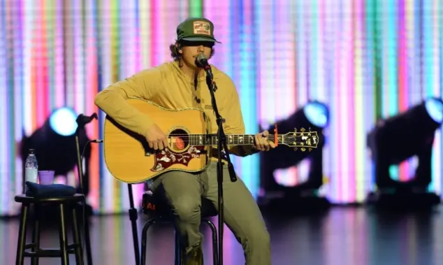Dylan Marlowe performs in Hollywood^ Florida on November 14^ 2024 as part of Audacy’s Stars and Strings benefit concert.