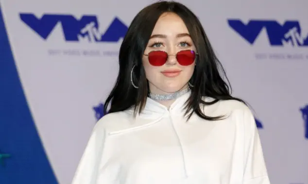 Noah Cyrus at the 2017 MTV Video Music Awards held at the Forum in Inglewood^ USA on August 27^ 2017.