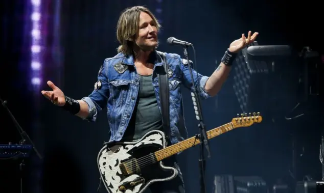 Keith Urban performs onstage at Barclays Center on October 27^ 2018 in Brooklyn^ New York. BROOKLYN^ NY - OCT 27