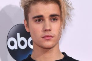 Justin Bieber Reveals He’s Related to Ryan Gosling & Avril Lavigne