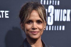 Halle Berry Apologizes for Considering Transgender Movie Role Halle Berry Apologizes for Considering Transgender Movie Role
