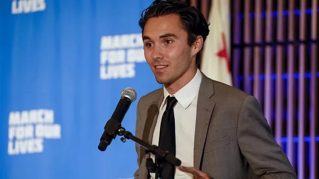 g_davidhogg_041625352432