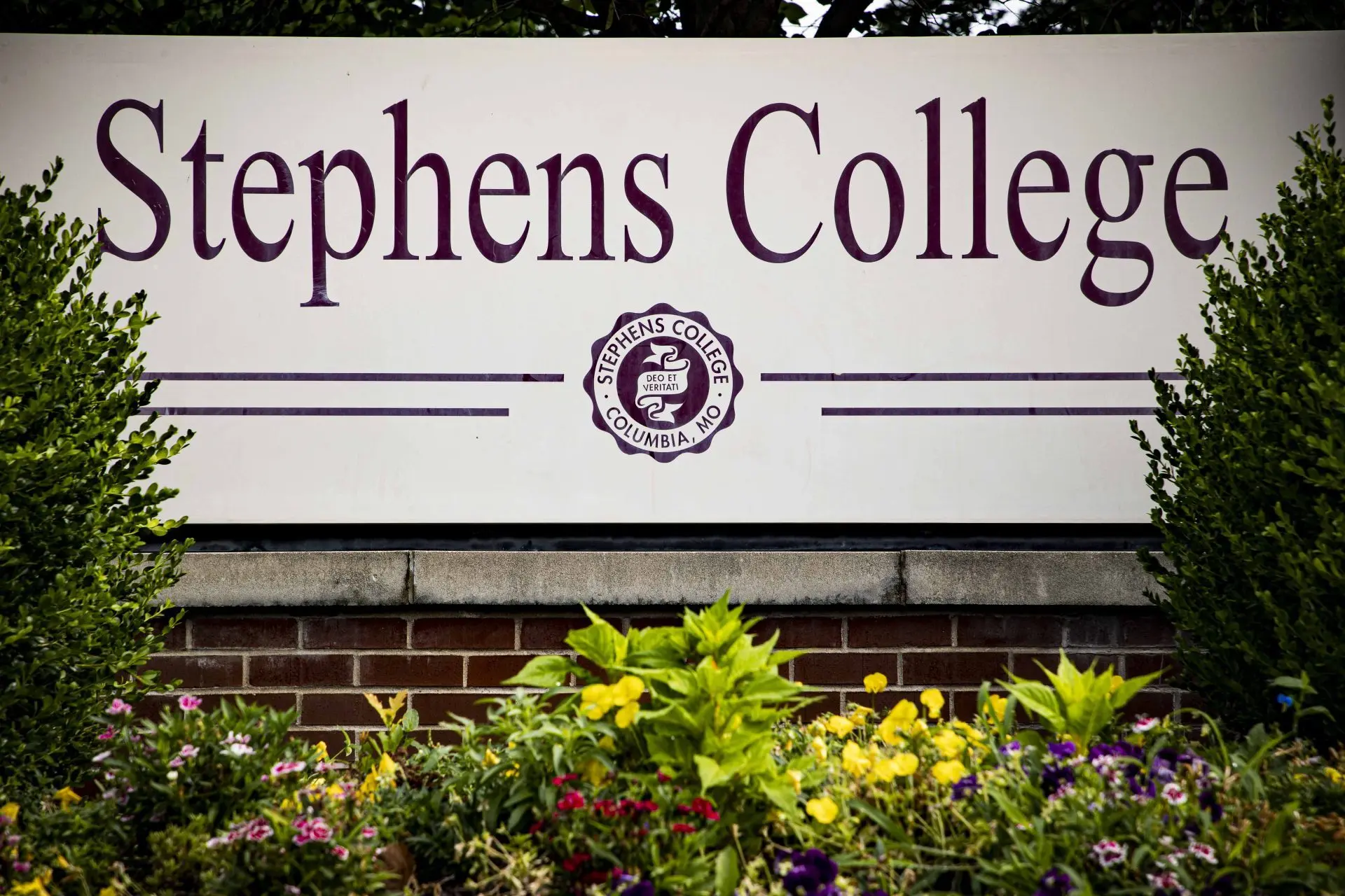 stephens-college-flowers929218