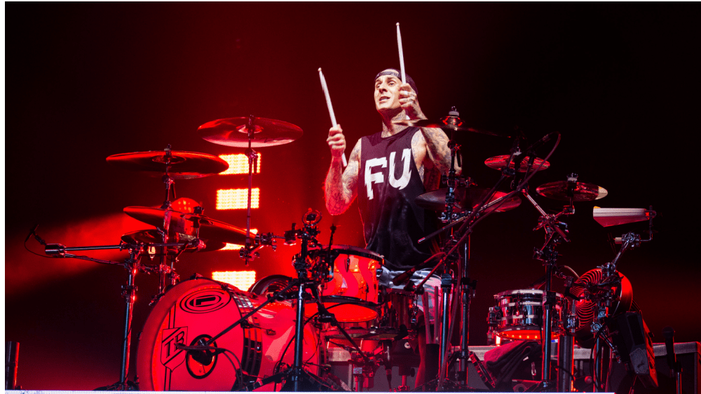 shutterstock_742458535393353