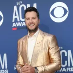 shutterstock_1362873839943563