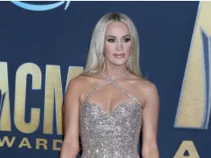 Carrie Underwood at the 2022 Academy of Country Music Awards Arrivals at Allegient Stadium on March 7^ 2022 in Las Vegas^ NV