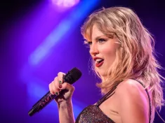 Taylor Swift performs at Madison Square Garden; New York^ NY^ USA - December 13^ 2019