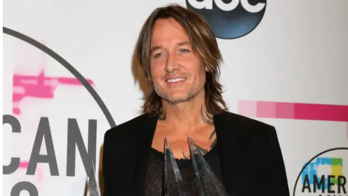 Keith Urban at the American Music Awards 2017 at Microsoft Theater on November 19^ 2017 in Los Angeles^ CA