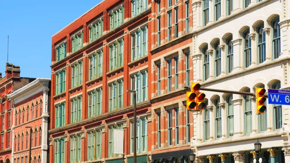 shutterstock_57248758895844