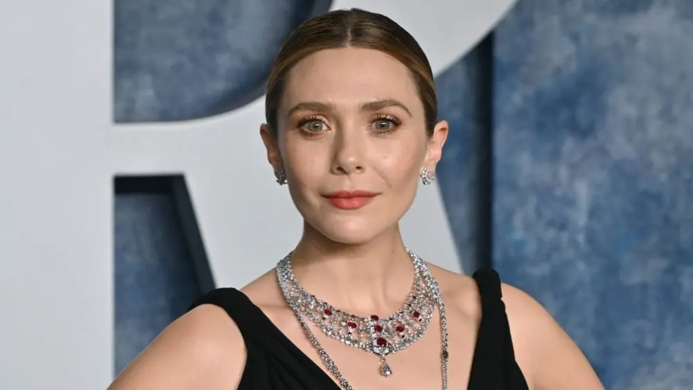 Elizabeth Olsen at the 2023 Vanity Fair Oscar Party at the Wallis Annenberg Center. BEVERLY HILLS^ CA. March 12^ 2023