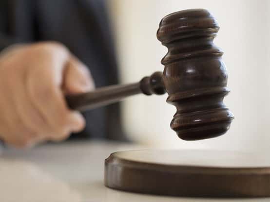 judgegavel-3