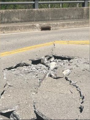 bridgeclosedprestonsburg