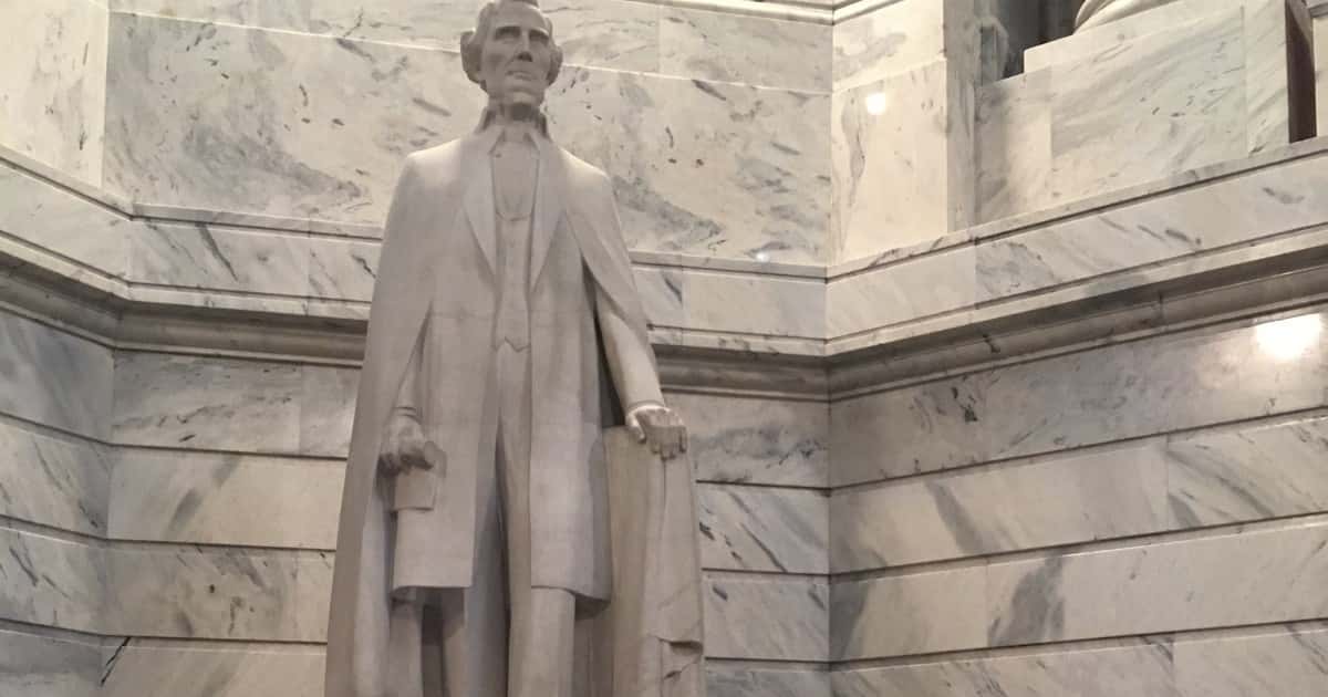 jefferson-davis-statue