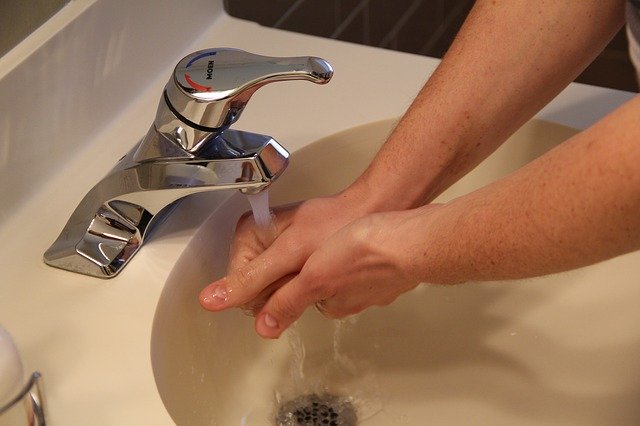 sink-wash-hands-640