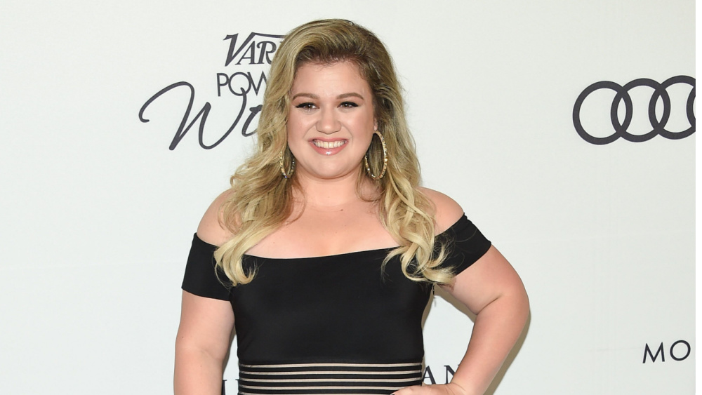 Kelly Clarkson to host, perform on NBC’s ‘Christmas in Rockefeller Center’ special