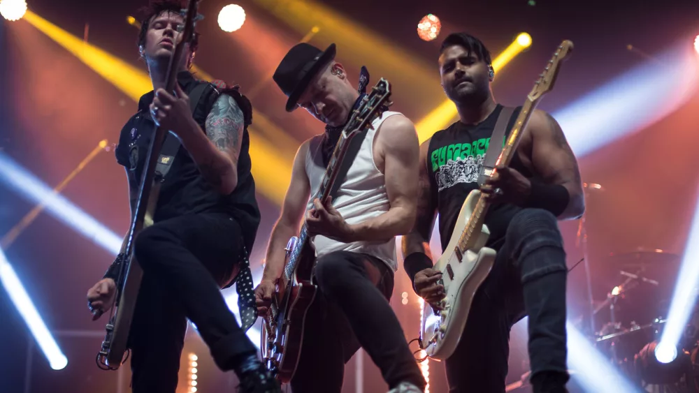 Sum 41 Live at o2 Victoria warehouse Manchester, UK, June 26th 2019