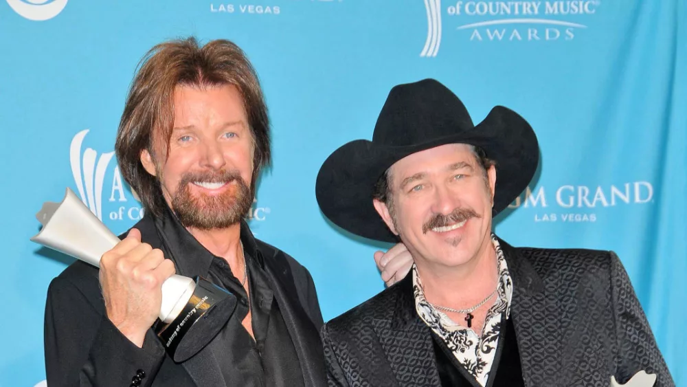 Brooks and Dunn at the 45th Academy of Country Music Awards Press Room, MGM Grand Garden Arena, Las Vegas, NV. 04-18-10