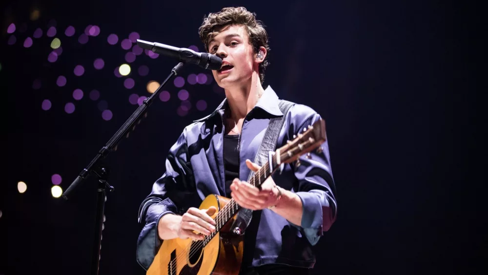 Shawn Mendes peforms live the O2 Arena on April 16th 2019 in London, England.