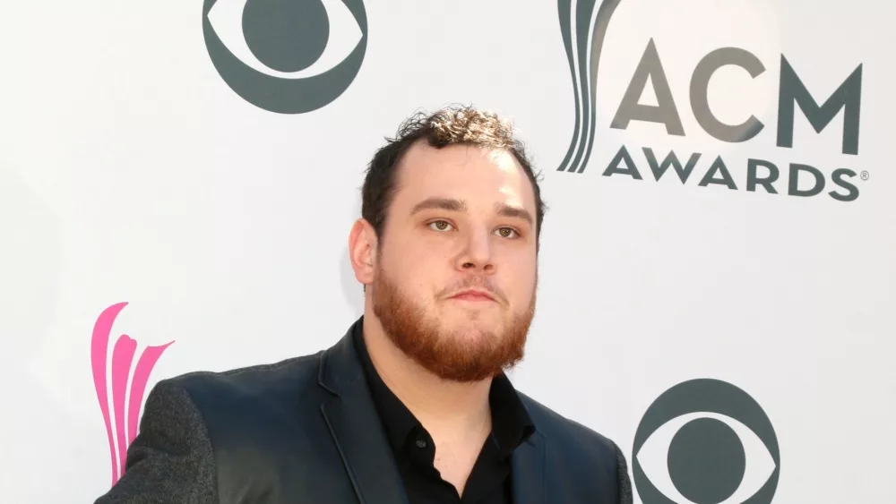 Luke Combs at the Academy of Country Music Awards 2017 at T-Mobile Arena on April 2, 2017 in Las Vegas, NV