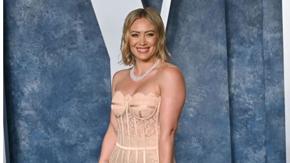 Hilary Duff at the 2023 Vanity Fair Oscar Party at the Wallis Annenberg Center. BEVERLY HILLS, CA. March 12, 2023