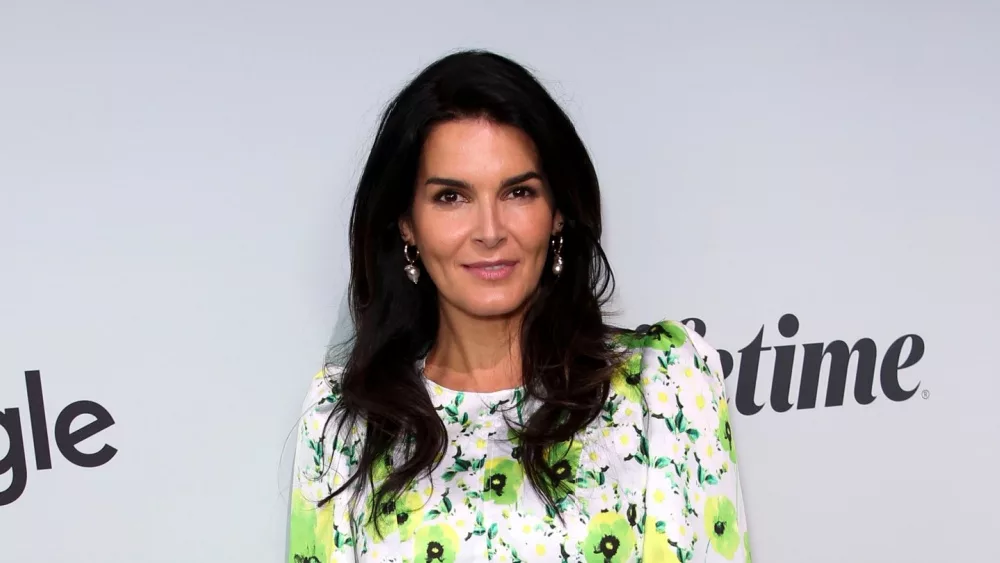 Angie Harmon attends Variety's 2022 Power Of Women: New York Event Presented By Lifetime at The Glasshouse on May 05, 2022 in New York City.