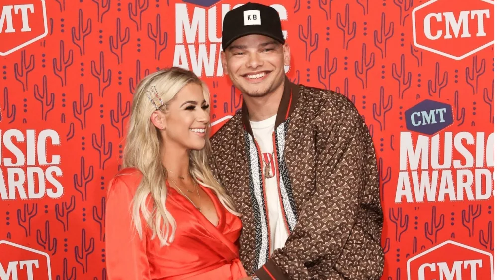 Kane Brown (R) and wife Katelyn Jae attend the 2019 CMT Music Awards at Bridgestone Arena on June 5, 2019 in Nashville, Tennessee. NASHVILLE - JUN 5