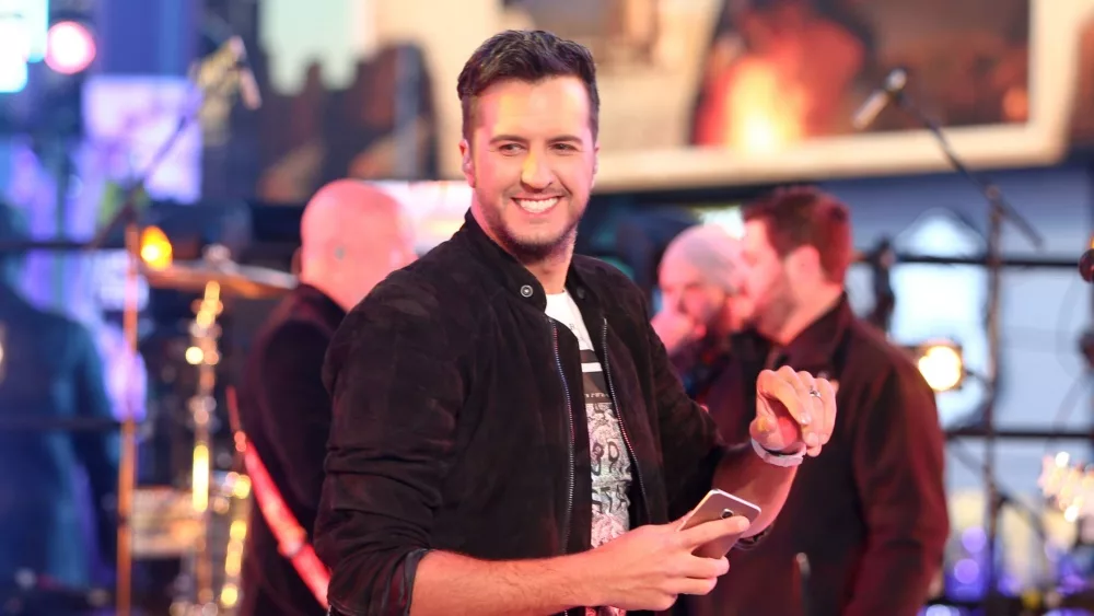 Luke Bryan performs during Dick Clark's New Year's Rockin' Eve at Times Square on December 31, 2015 in New York City.