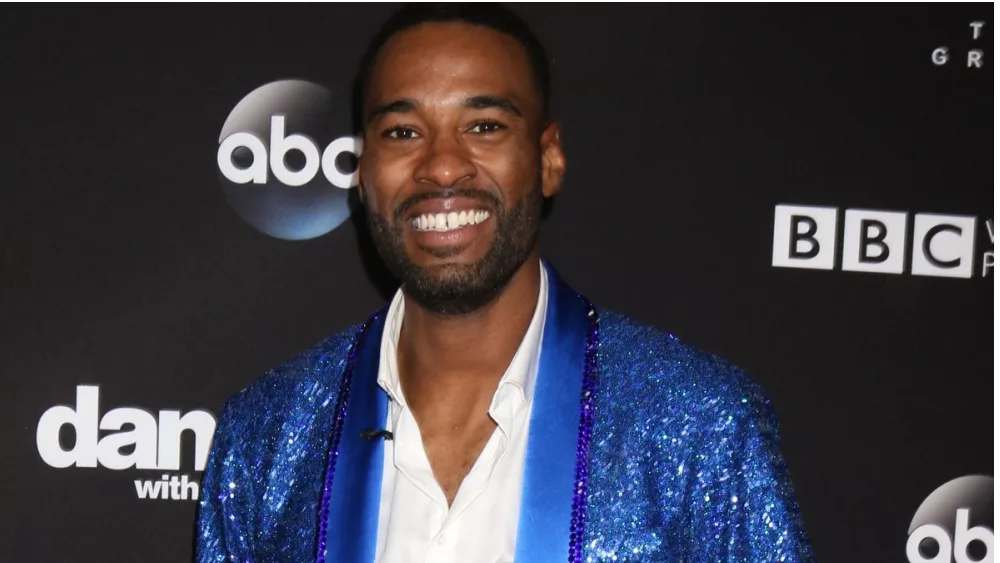 Calvin Johnson at the "Dancing With The Stars" Live Finale at The Grove on November 22, 2016 in Los Angeles, CA