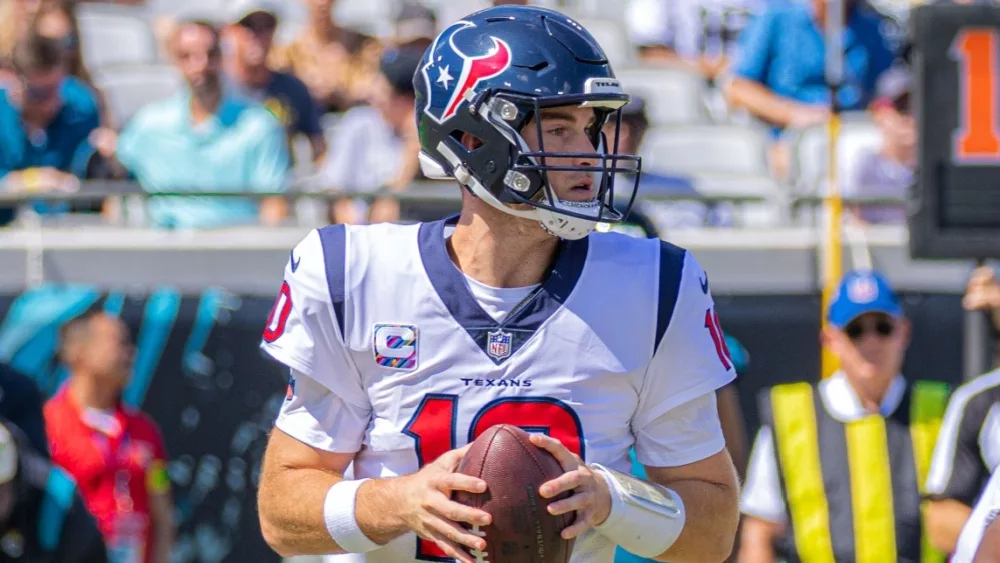 QB DAVIS MILLS (#10) HOUSTON TEXANS VS JACKSONVILLE JAGUARS OCTOBER 9, 2022 at TIAA BANK FIELD JACKSONVILLE FLORIDA