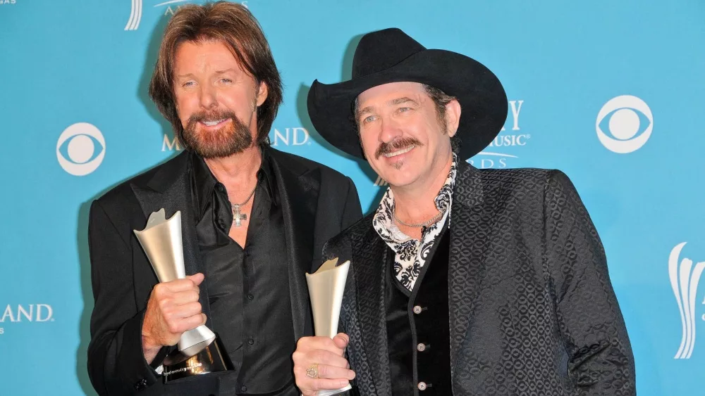 Brooks and Dunn at the 45th Academy of Country Music Awards Press Room, MGM Grand Garden Arena, Las Vegas, NV. 04-18-10