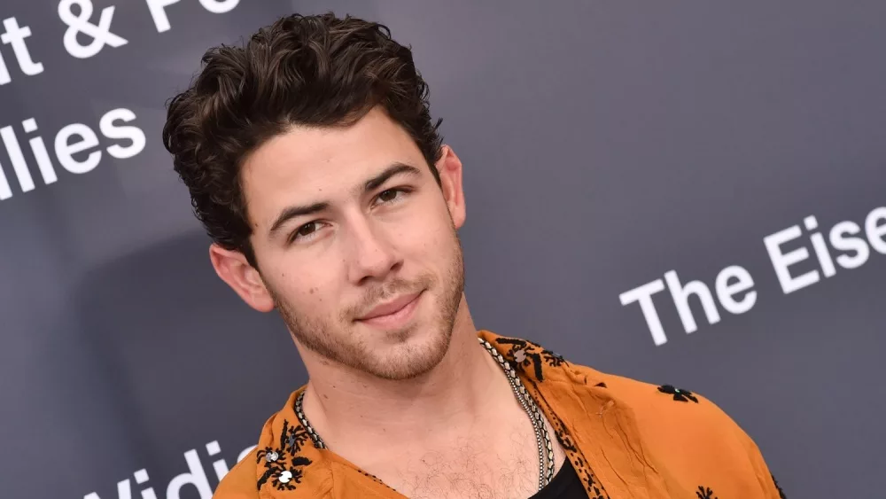 Nick Jonas arrives for Cedars-Sinai Board of Governors 50th Anniversary on August 07, 2022 in Los Angeles, CA.