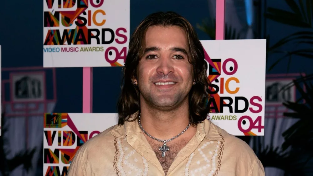 Scott Stapp arrives to the Mtv Video Music Awards on August 29, 2004 in Miami, FL.