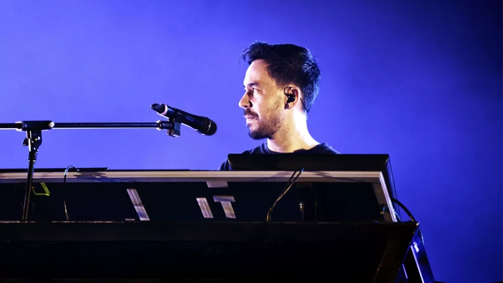 Mike Shionda of Linkin Park perform in concert at Download Festival on June 22, 2017 in Madrid, Spain.