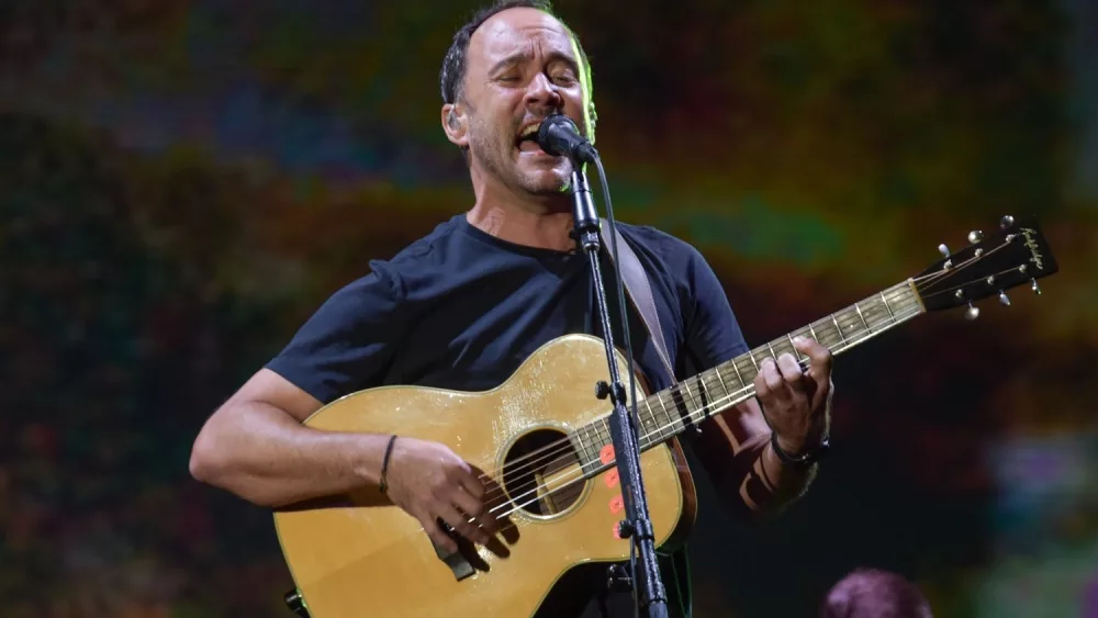 Dave Matthews Band singing in rock in rio 2019. RIO DE JANEIRO, BRAZIL, SEPTEMBER, 29, 2019